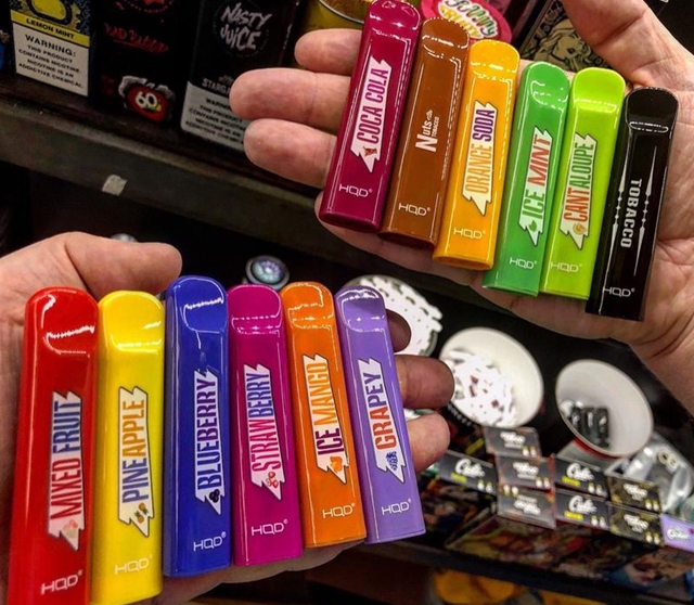 HQD Cuvie 300 Puffs Vape - Passionsfrucht: Ein Tropisches Erlebnis für die Schweizer Vape-Szene